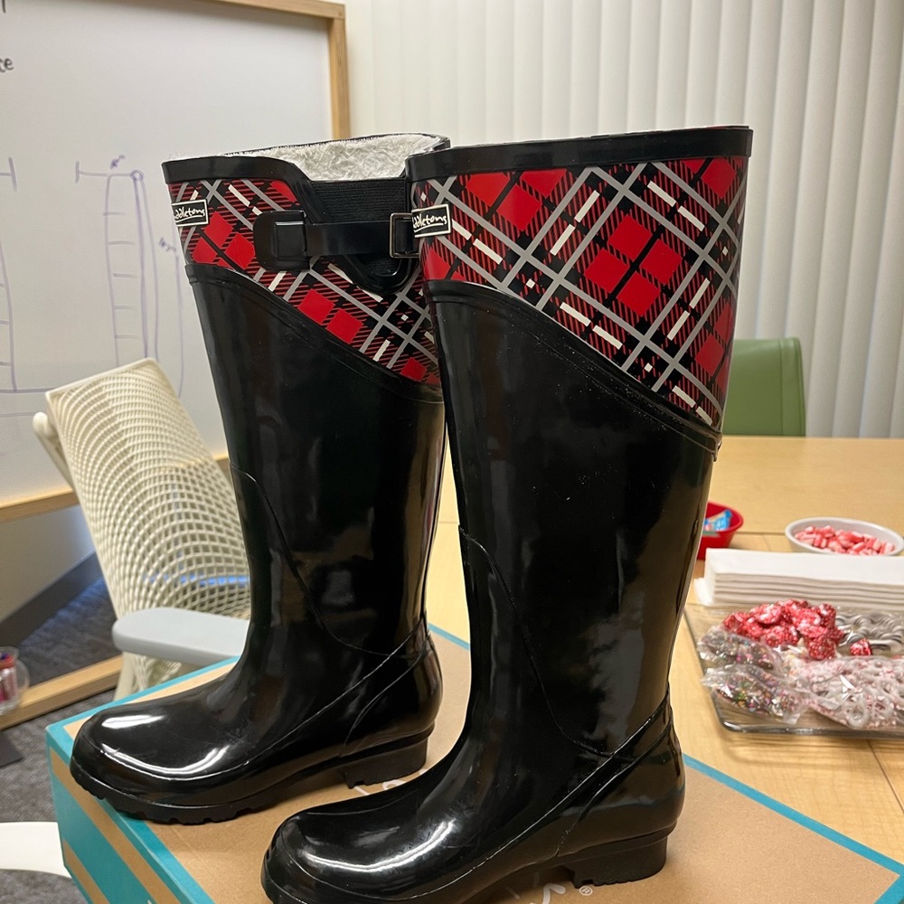 Puddingtons Rain boots. Black and plaid. Fur inside for comfort. Must have
